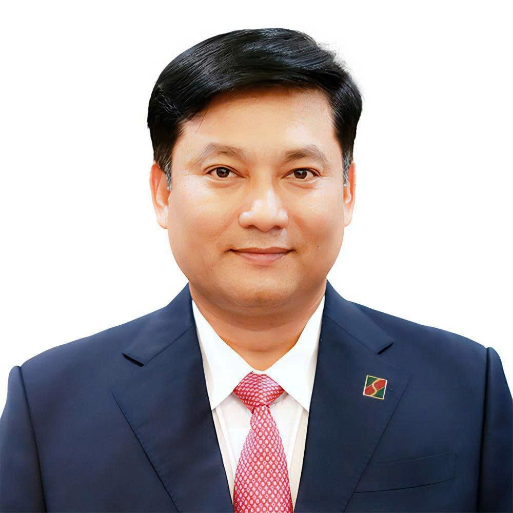 Agribank General Director Pham Toan Vuong was elected Chairman of the Banking Association for the 7th term.