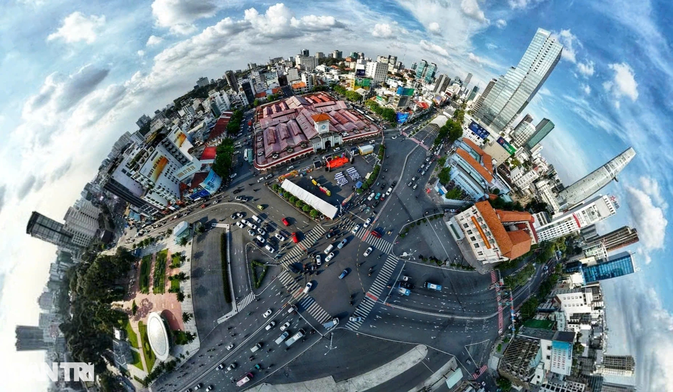 Construire la place du marché Ben Thanh en 2 ans