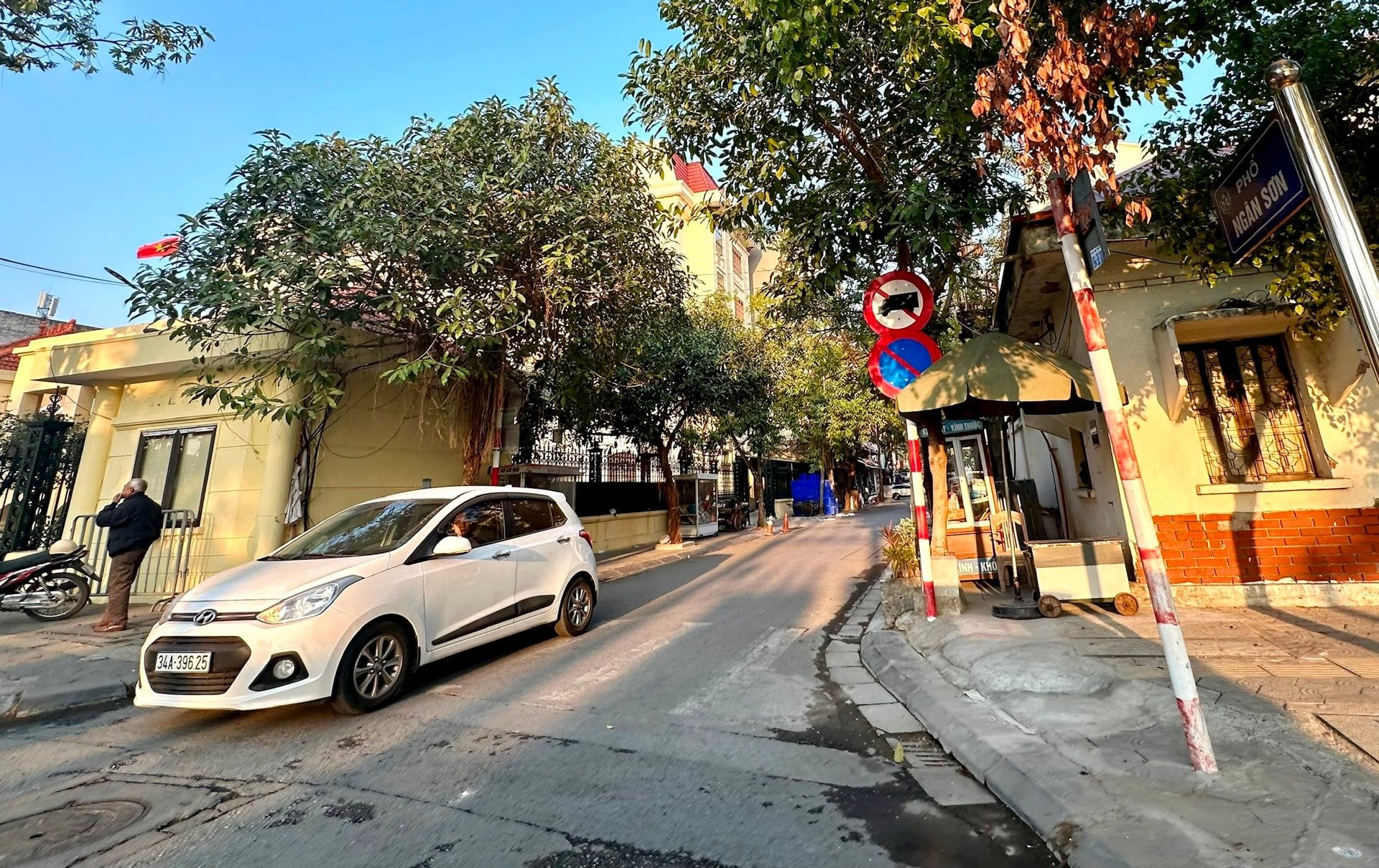 Ampliación de la calle peatonal Bach Dang y del mercado nocturno a otras tres calles