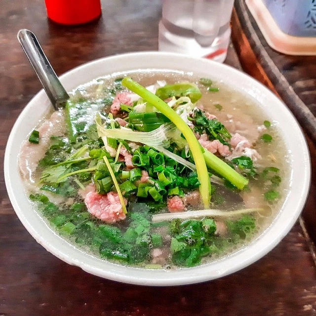 9 restaurants de pho « incontournables » à Hanoi sur la liste Michelin