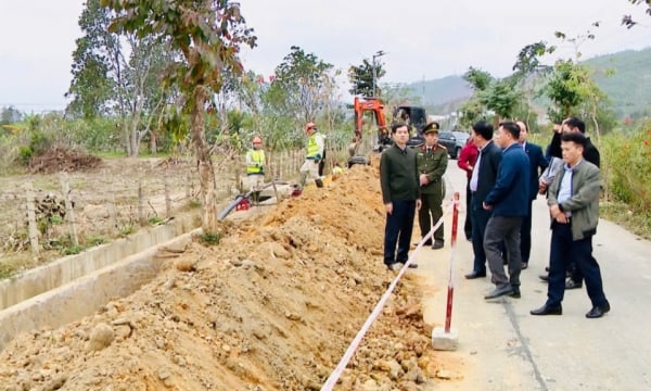 Ha Long : éliminer les « goulets d'étranglement » dans l'investissement public