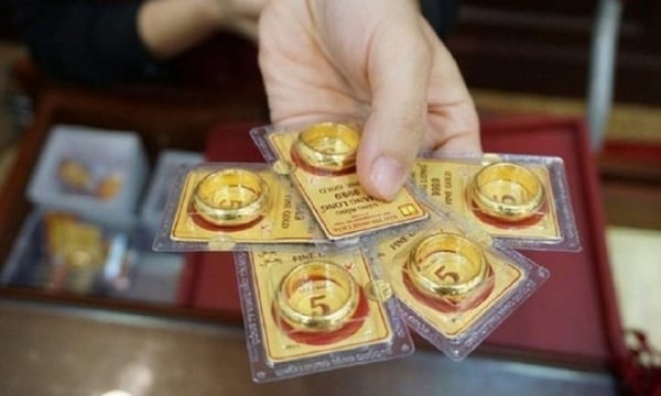 Precio de compra de anillo de oro más alto de la historia