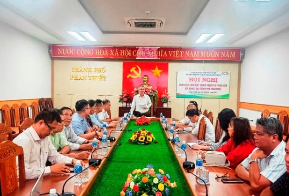 Phan Thiet : Annonce et remise des certificats de produits OCOP 3 étoiles