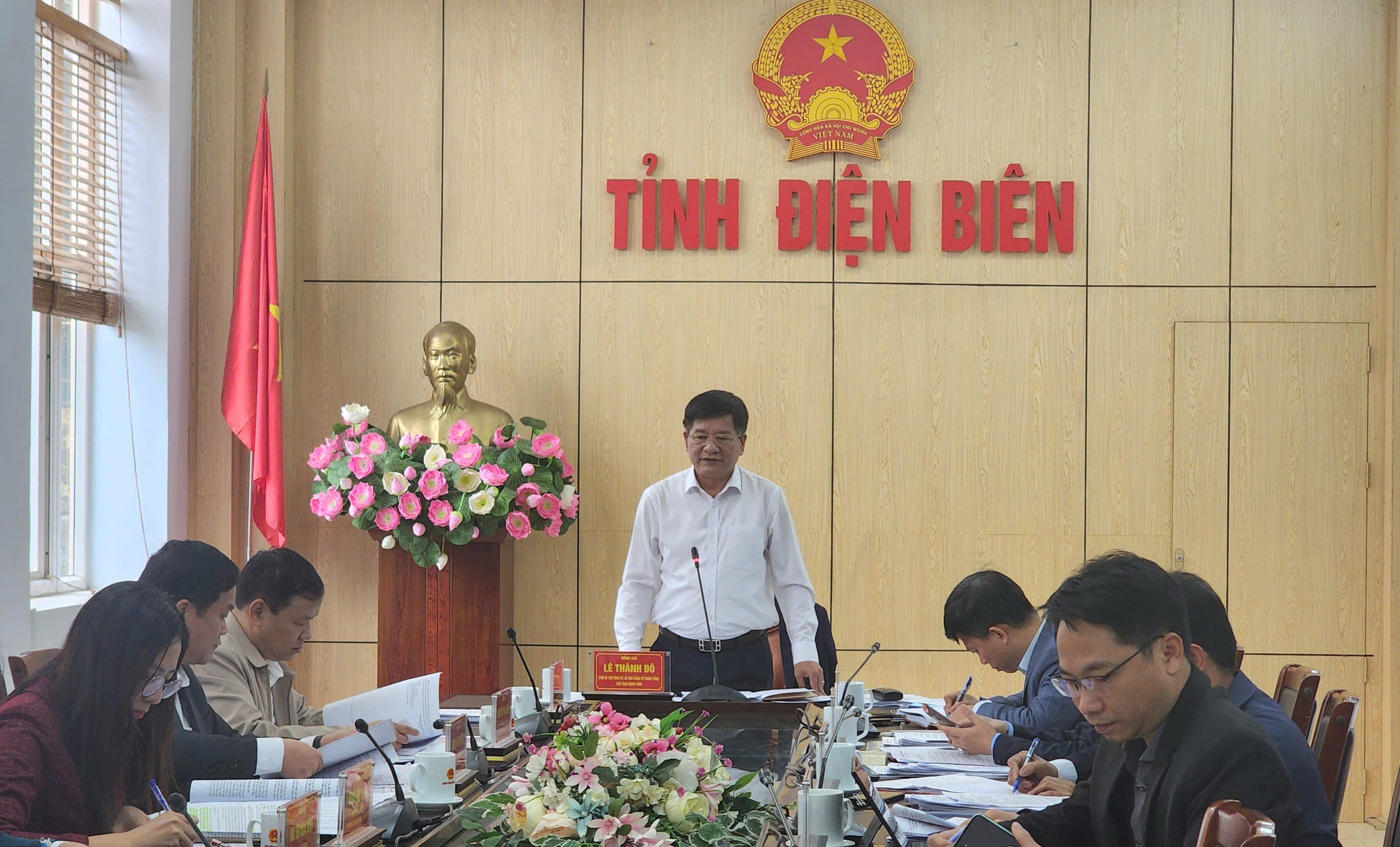 VPUB - Phiên họp thứ nhất Ban Thường vụ Đảng ủy UBND tỉnh, nhiệm kỳ 2025-2030