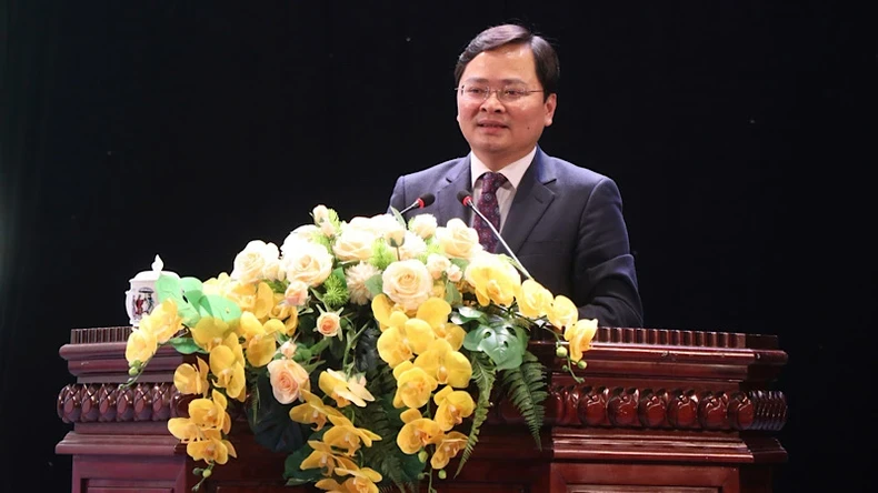 Comrade Nguyen Anh Tuan, member of the Party Central Committee, Secretary of Bac Ninh Provincial Party Committee delivered a concluding speech at the conference.