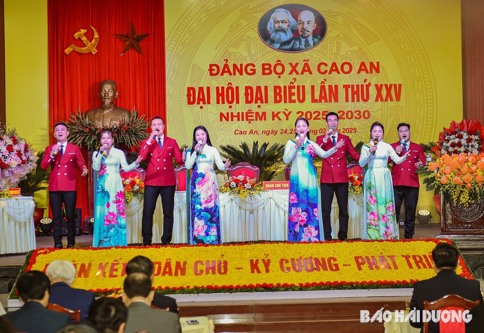 Một tiết mục văn nghệ tại Đại hội
