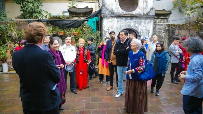 Tourist groups come from all over the world.