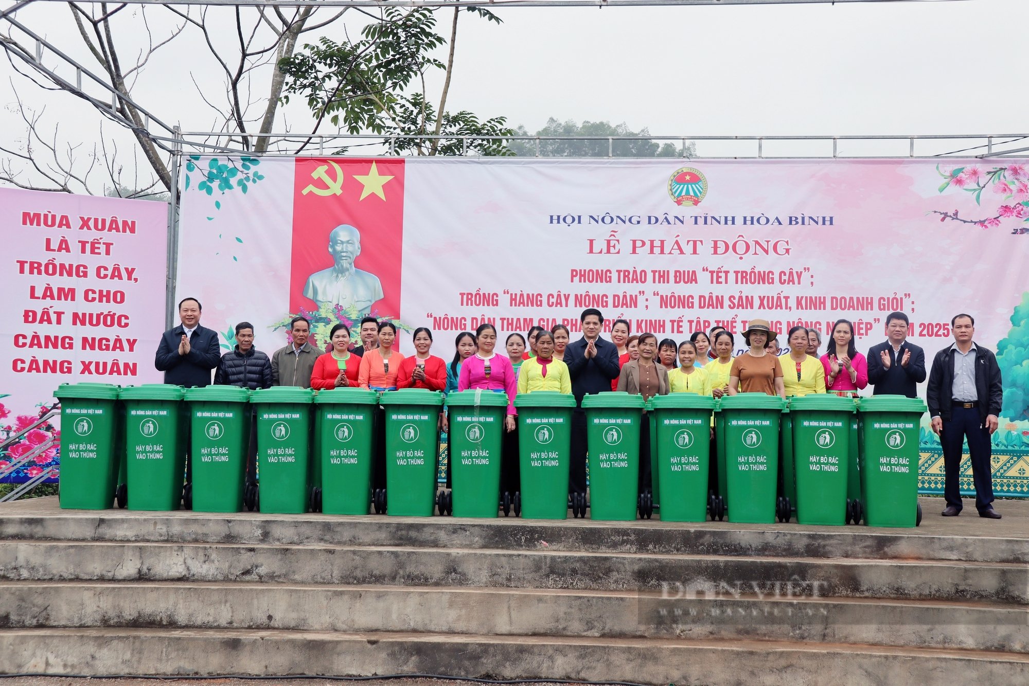 Hoà Bình: Phát động phong trào thi đua 