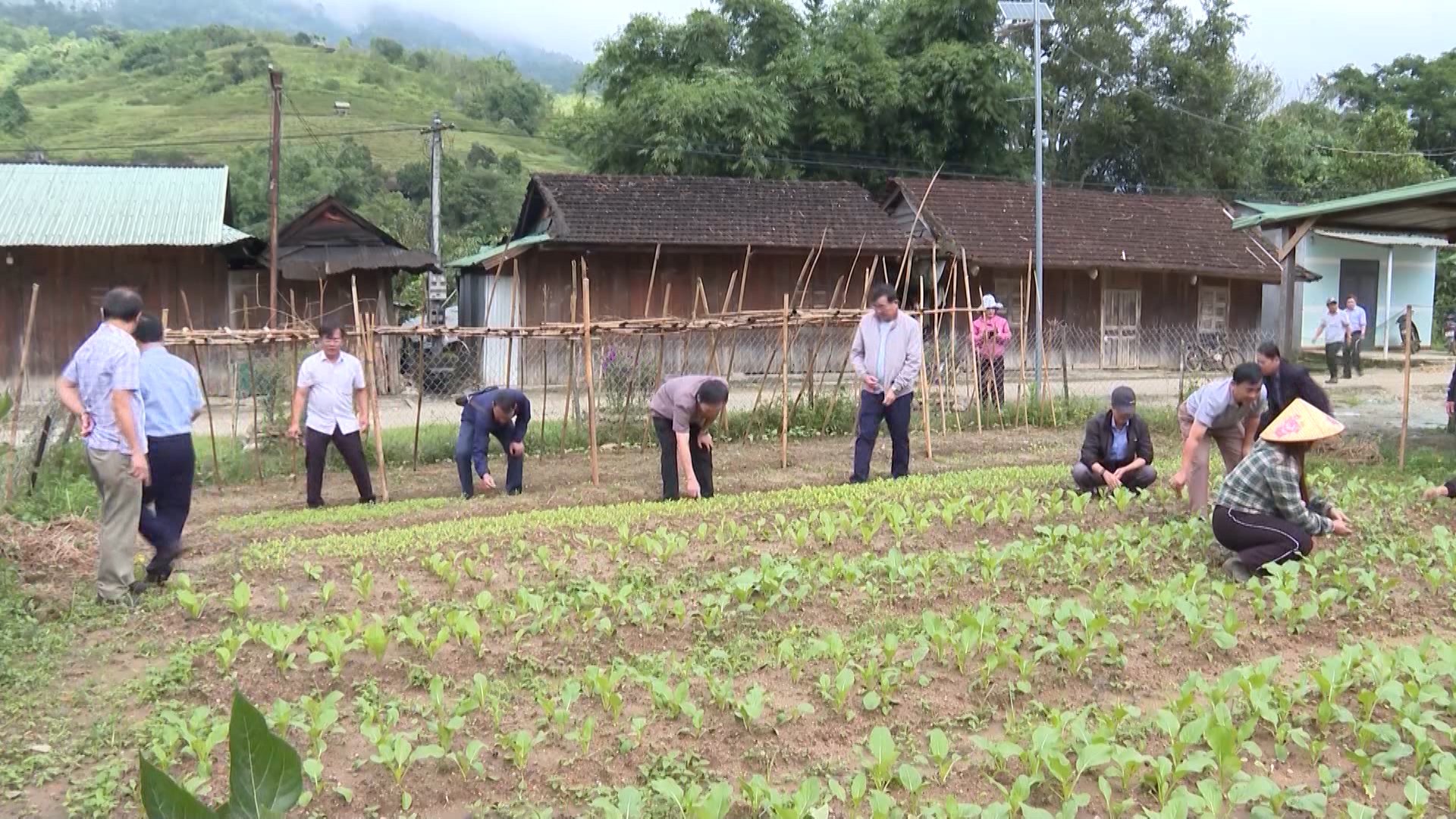 ពង្រឹង​ការងារ​ប្រមូល​កម្លាំង​របស់​ភ្នាក់ងារ​រដ្ឋបាល​រដ្ឋ