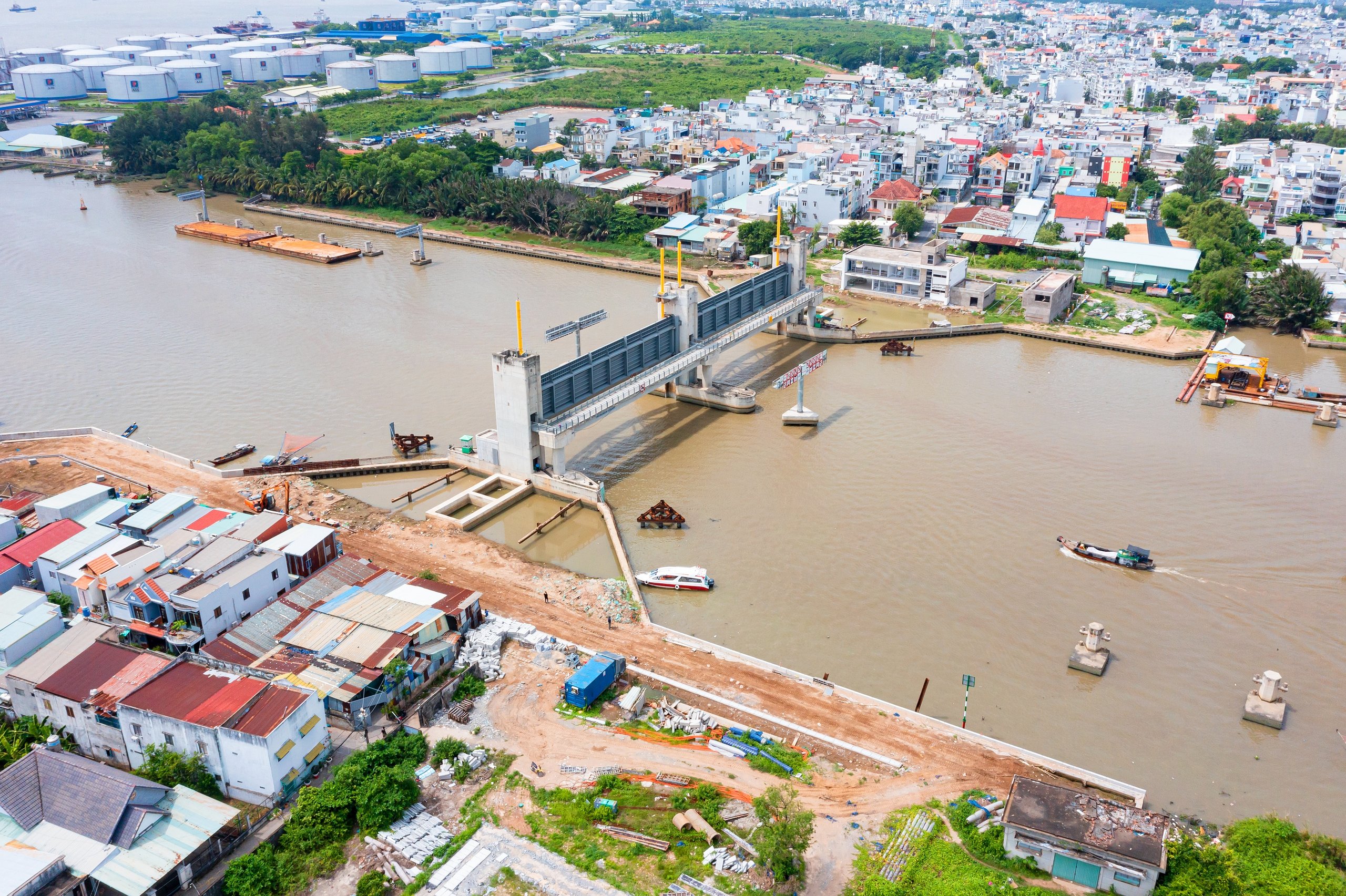 Phó chủ tịch UBND TP.HCM chỉ đạo gỡ vướng dự án chống ngập 10 nghìn tỷ- Ảnh 1.