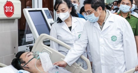 Remerciements aux médecins vietnamiens