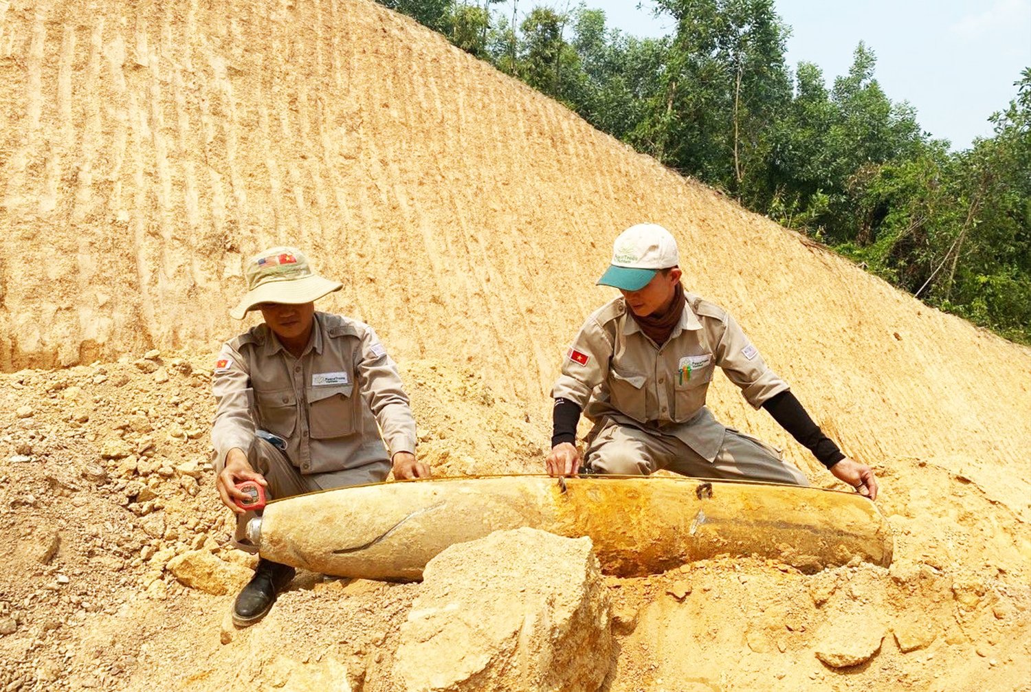 Dos proyectos de desminado en Quang Tri reanudan operaciones a partir del 24 de febrero