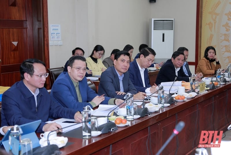 Proposal to recognize Thieu Hoa district as meeting advanced new rural standards