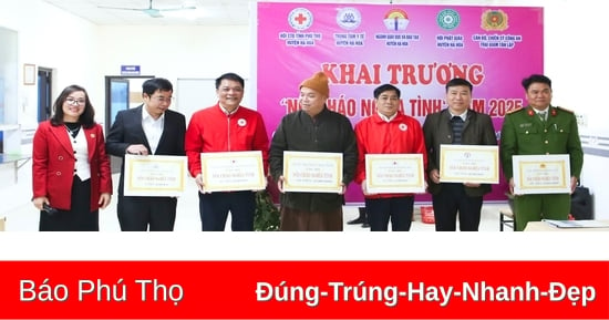 Khai trương “Nồi cháo nghĩa tình” năm 2025