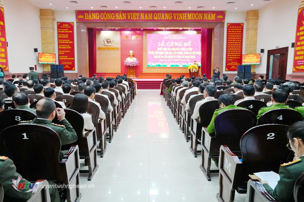 Overview of the ceremony.