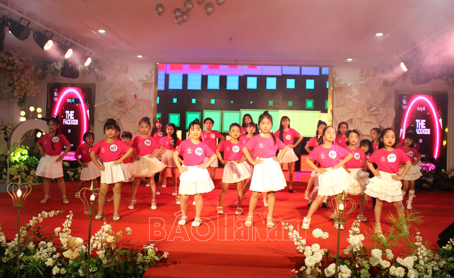 Kieu Huong Art Training Center organizes The Face Kids 2025 Program