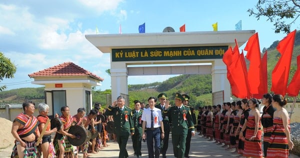 Cérémonie du 30e anniversaire du poste de garde-frontière de Duc Nong