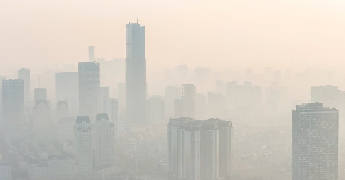 Air pollution returns after humid days in Hanoi