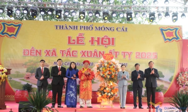 Ceremonia de apertura del Templo Xa Tac en la primavera de At Ty 2025