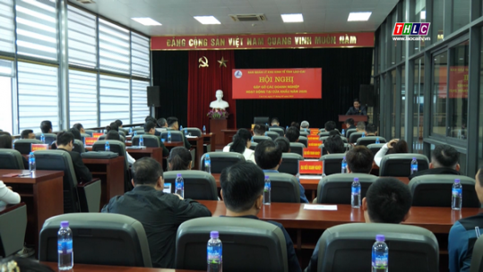 Conferencia para conocer a las empresas que operan en el puesto fronterizo de Lao Cai