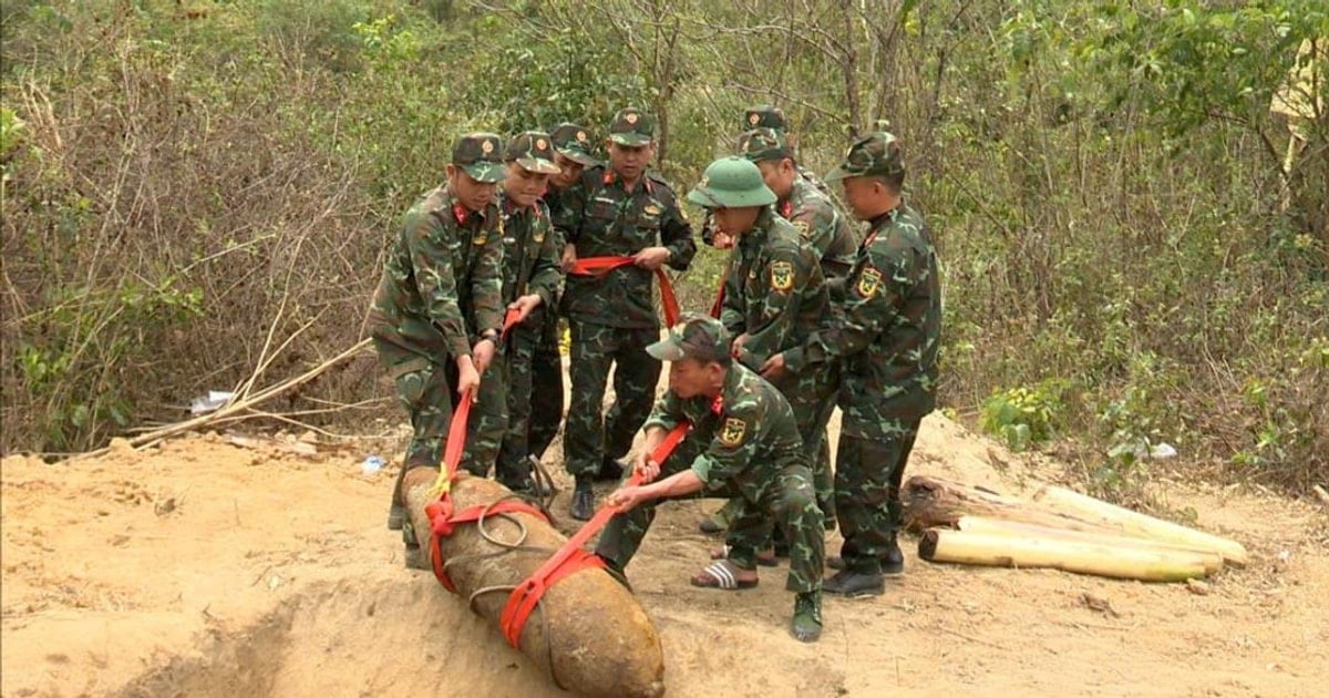 Dak Nong fait exploser une bombe de 334 kg en toute sécurité