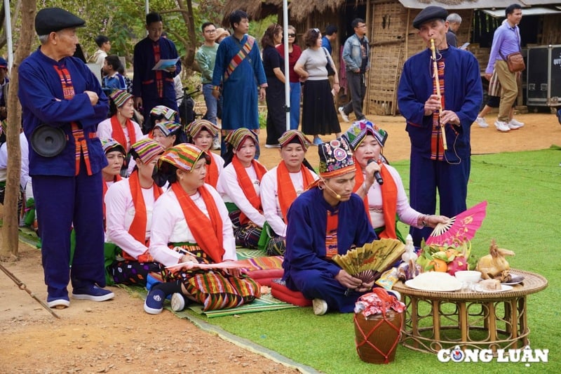 Lang Hoa organizes a series of youth activities with traditional culture picture 1