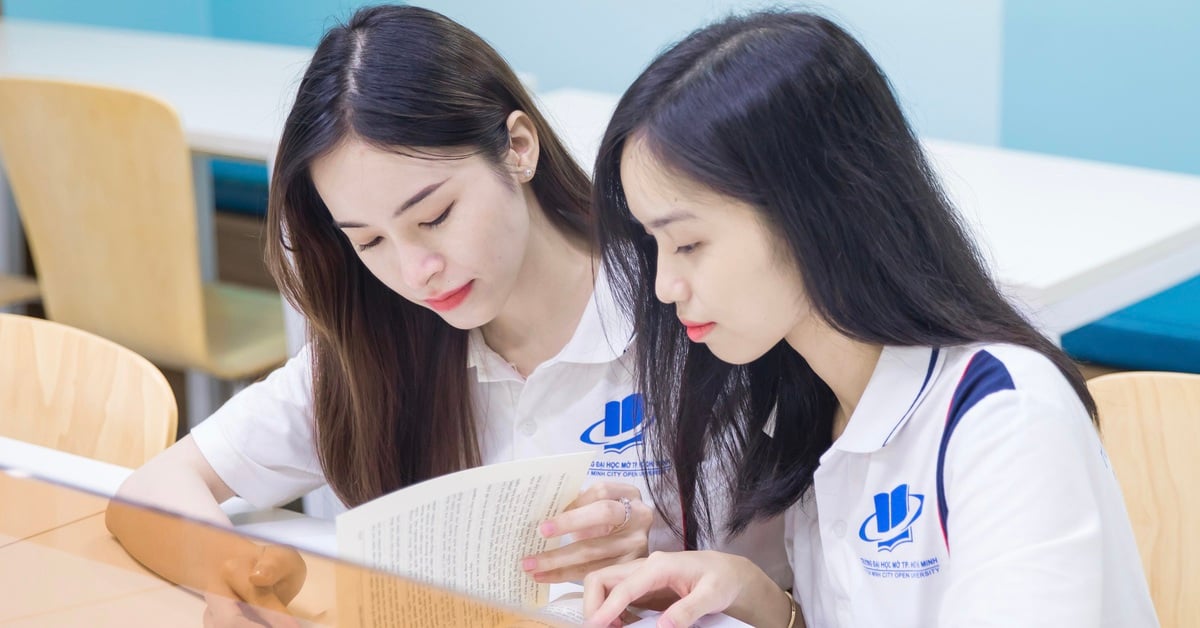 Trường đại học thưởng 2 - 20 triệu đồng cho sinh viên thi IELTS điểm cao