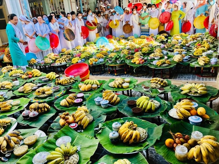 ラムワンの伝統的な大晦日のケーキとケーキの写真 2