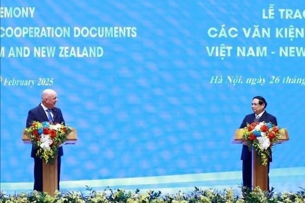 Thủ tướng Việt Nam và New Zealand họp báo chung về việc nâng cấp quan hệ