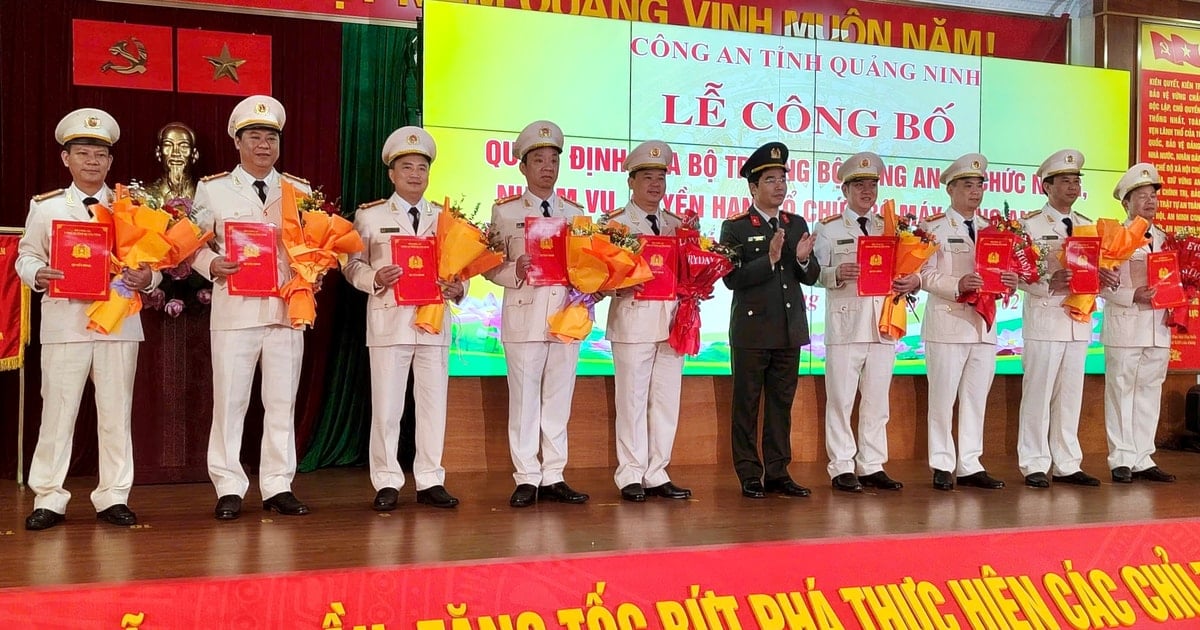 Die Provinzpolizei von Quang Ninh gab Entscheidungen zur Organisationsstruktur und Personalarbeit bekannt.