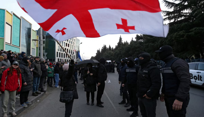 Грузия арестовывает лидеров оппозиции во время протестов