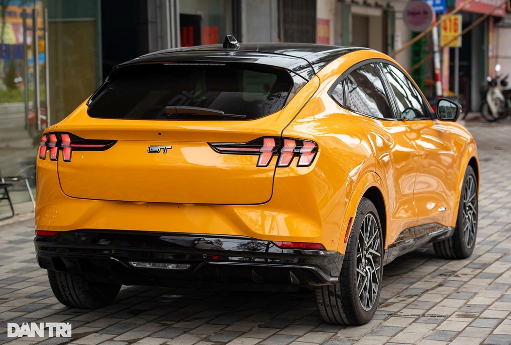 Liên tục hạ giá tới 2 tỷ, Ford Mustang Mach-E vẫn chưa có chủ tại Việt Nam - 2
