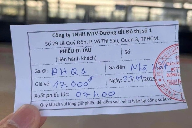 Razones por las que los pasajeros tienen que comprar billetes de papel el primer día de carga del metro Ben Thanh - Suoi Tien