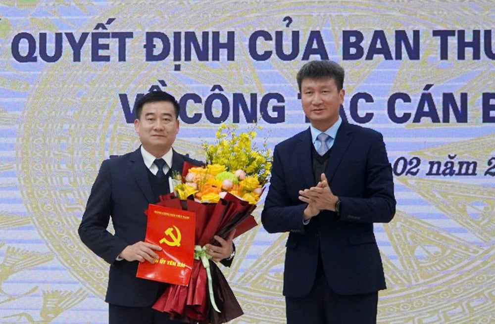 Comrade Ha Duc Anh holds the position of Secretary of Van Yen District Party Committee.