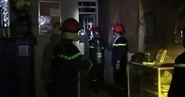 Incendio en una casa en un callejón del distrito 12 de la ciudad de Ho Chi Minh