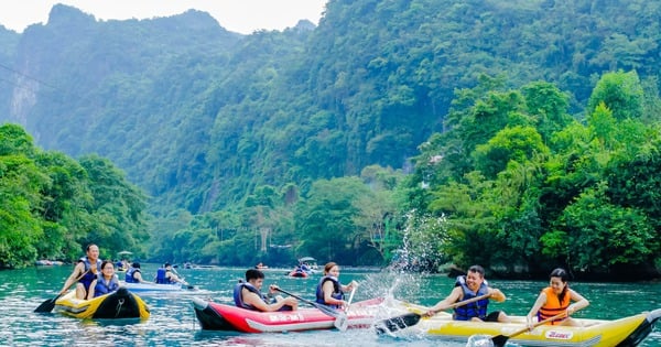 Le tourisme à Quang Binh remporte un franc succès pendant le Têt