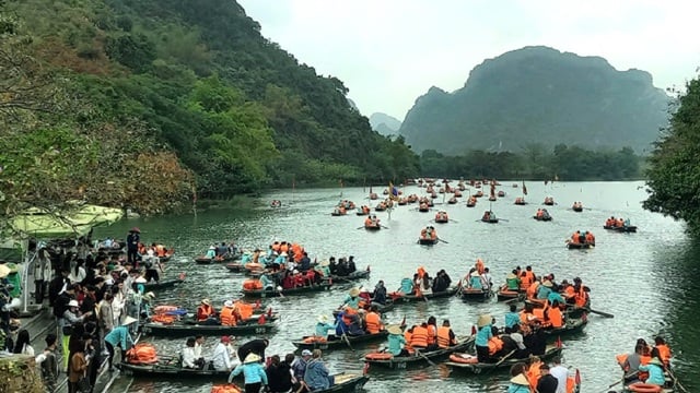 설날 기간 동안 관광 수입이 1조 VND에 육박