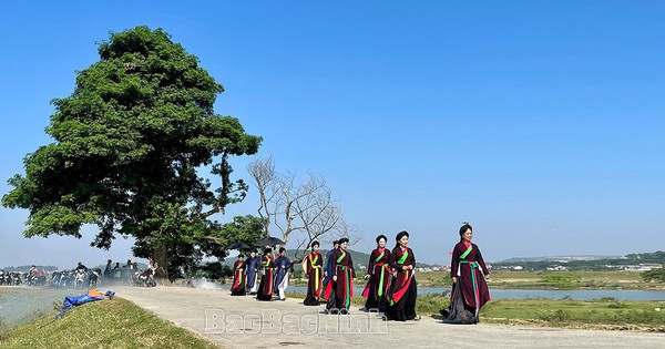 Der Fluss der Quan Ho-Bevölkerung, dessen Wasser ihr ganzes Leben lang träge fließt, heißt: Welcher Fluss fließt durch Bac Ninh?