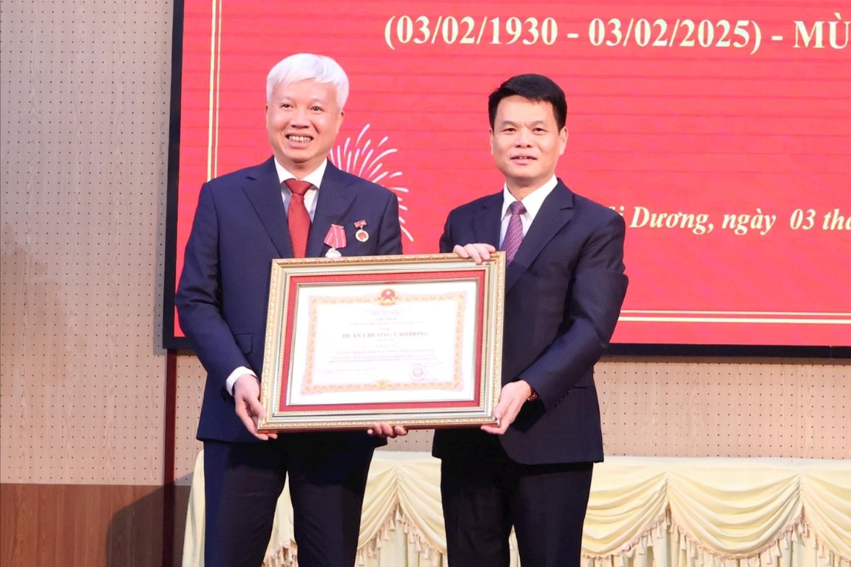 Hai Duong City meets to celebrate the 95th anniversary of the Party's founding