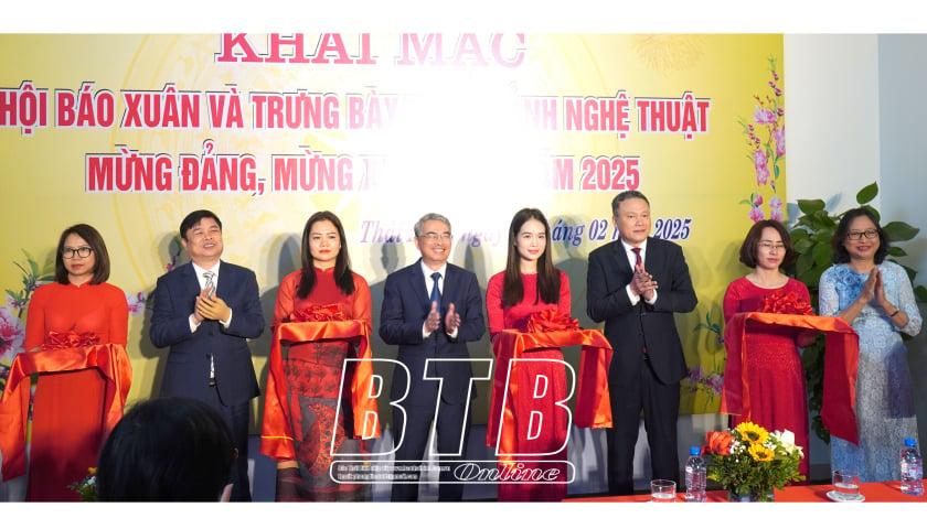 Khai mạc hội báo xuân và trưng bày tranh, ảnh nghệ thuật mừng Đảng, mừng xuân Ất Tỵ 2025