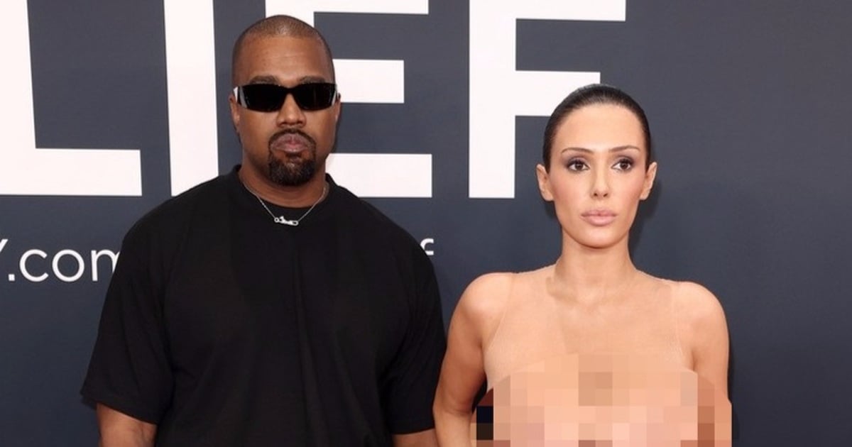 Su esposa fue ridiculizada por vestirse desnuda, Kanye West todavía lo llama "arte"