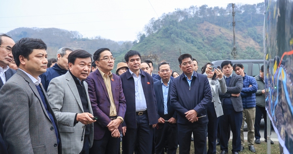 Frühe Investitionen in die Eisenbahnlinie Lao Cai – Hanoi