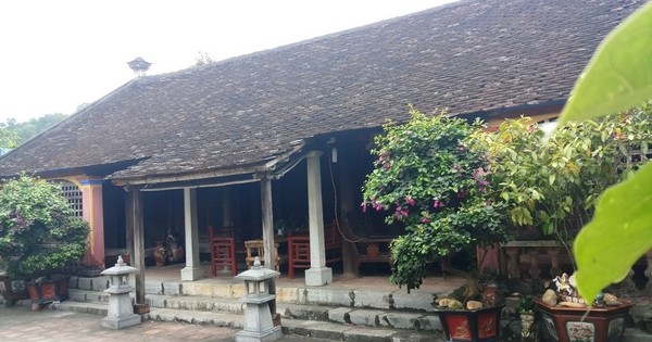 ¿Qué madera preciosa se utiliza para construir esta casa de 200 años de antigüedad en Thanh Hoa que es fresca en verano y cálida en invierno?