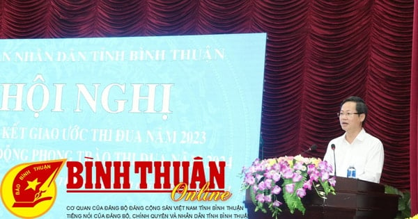 Đẩy mạnh các phong trào thi đua yêu nước sôi nổi, mạnh mẽ, toàn diện