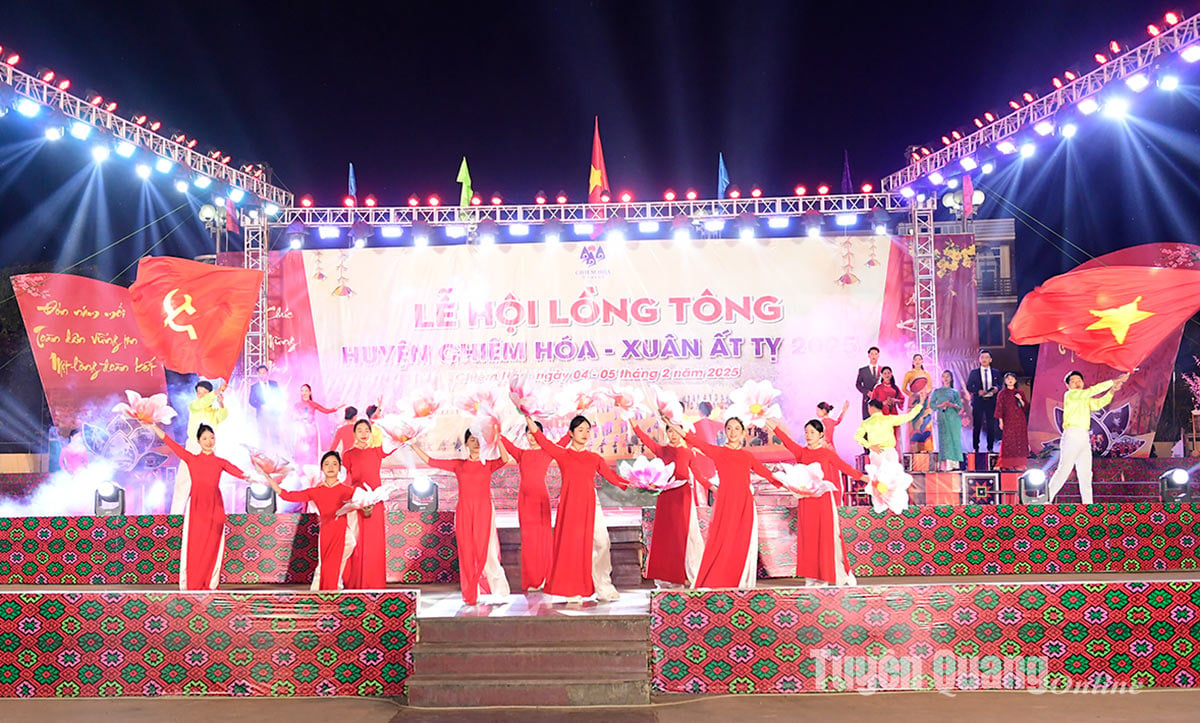 Chiem Hoa organisiert ein Kunstprogramm zur Feier des Festes und des Frühlings im Jahr 2025