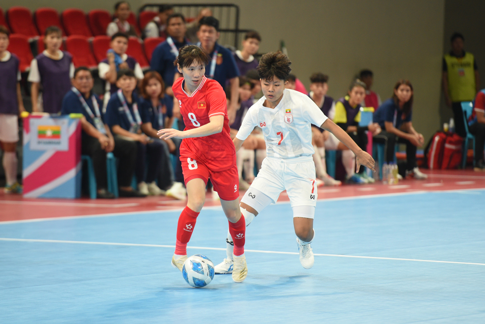 Đội tuyển futsal nữ Việt Nam rộng đường mơ World Cup: Vào bảng đấu dễ thở! - Ảnh 1.