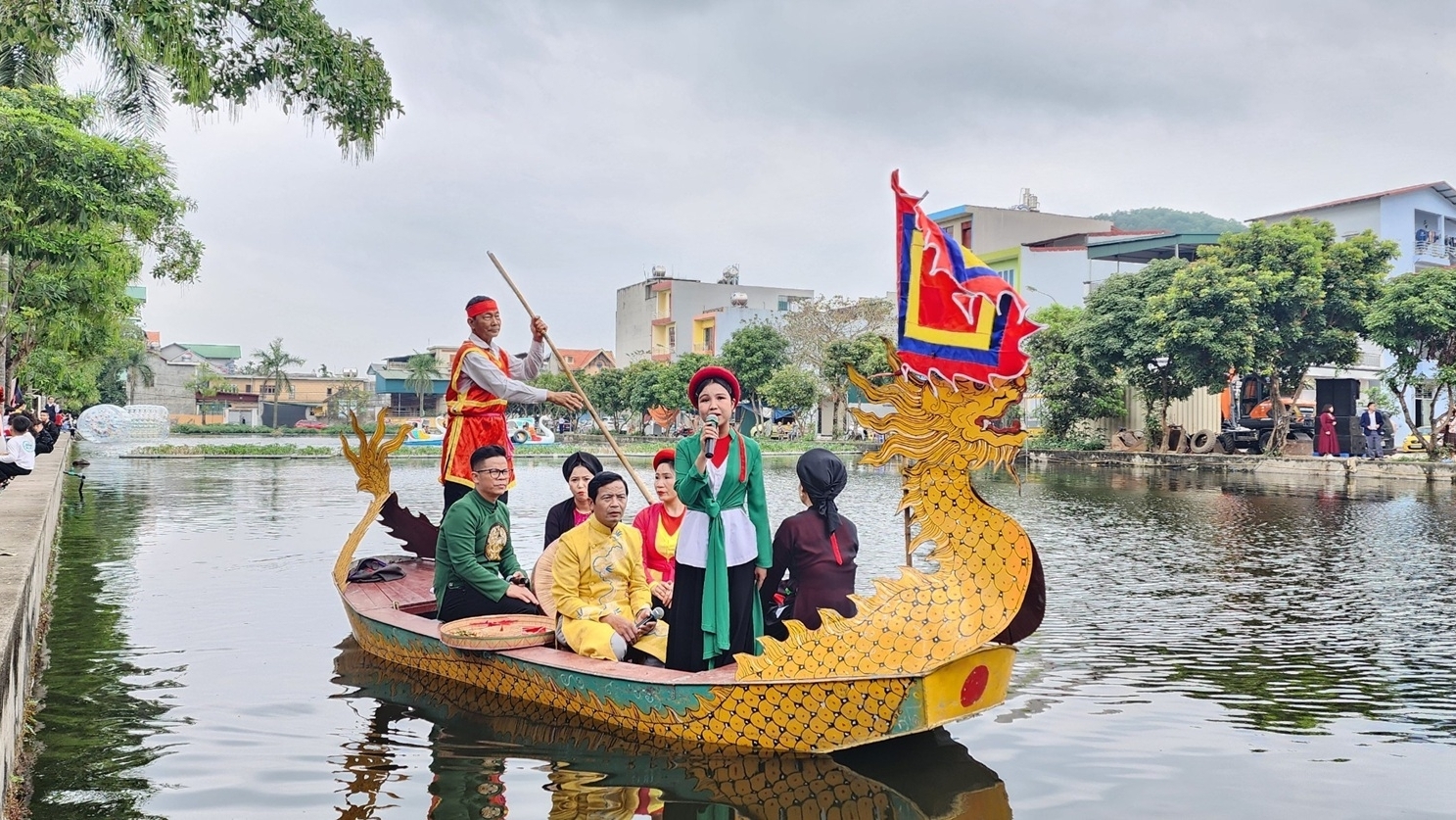 អំពី Bac Ninh ដែលជាពិធីបុណ្យនិទាឃរដូវដ៏ធំបំផុតនៅតំបន់ Kinh Bac