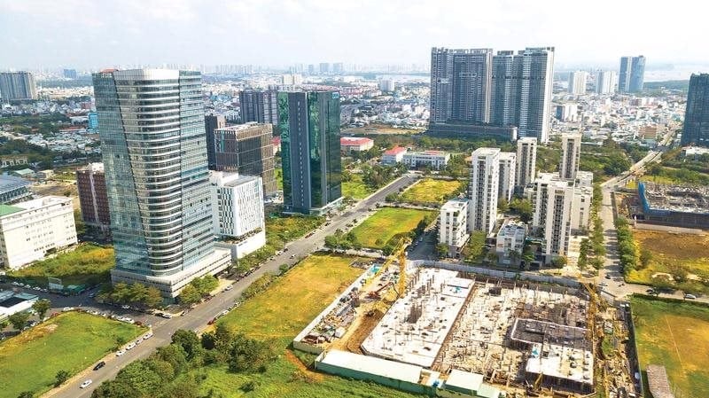 Ho Chi Minh City inspects and checks real estate projects to combat price manipulation and speculation.