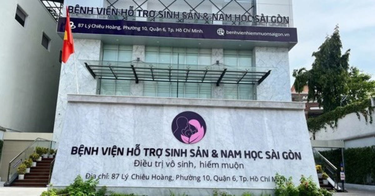 Según el artículo de Tuoi Tre, el Departamento de Salud de la ciudad de Ho Chi Minh multó a dos instalaciones que brindaban servicios de selección del sexo del feto.