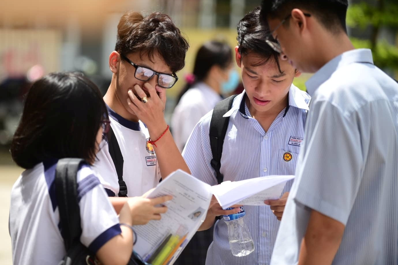 일련의 북부 학교는 IELTS 및 SAT 자격증을 소지한 지원자를 직접 받아들입니다.